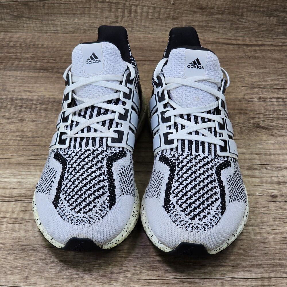 Adidas UltraBoost 5.0 DNA Men's Size 13 White Black Running Shoes (HP2474) - Picture 2 of 9